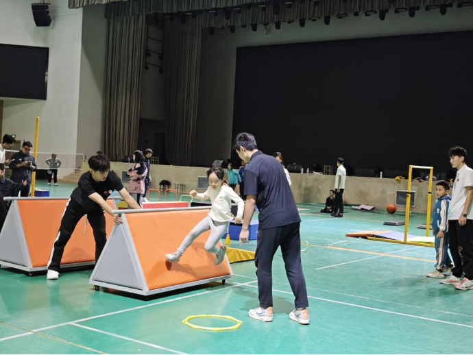 成都市成华区信德社会工作服务中心2024年11月9日活力四射！体适能体验活动正式开课啦(图2)
